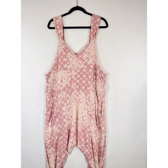NWT Free People Movement Womens High Tide Jumpsuit Pink Ankle Zip Medium